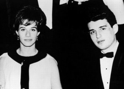 Sherry Goffin's parents, Carole King and Gerry Goffin, in their young days..